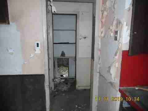 18600 Riverview (10)_m.jpg